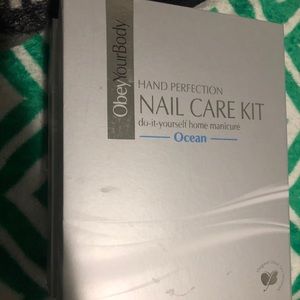 Nail care kit